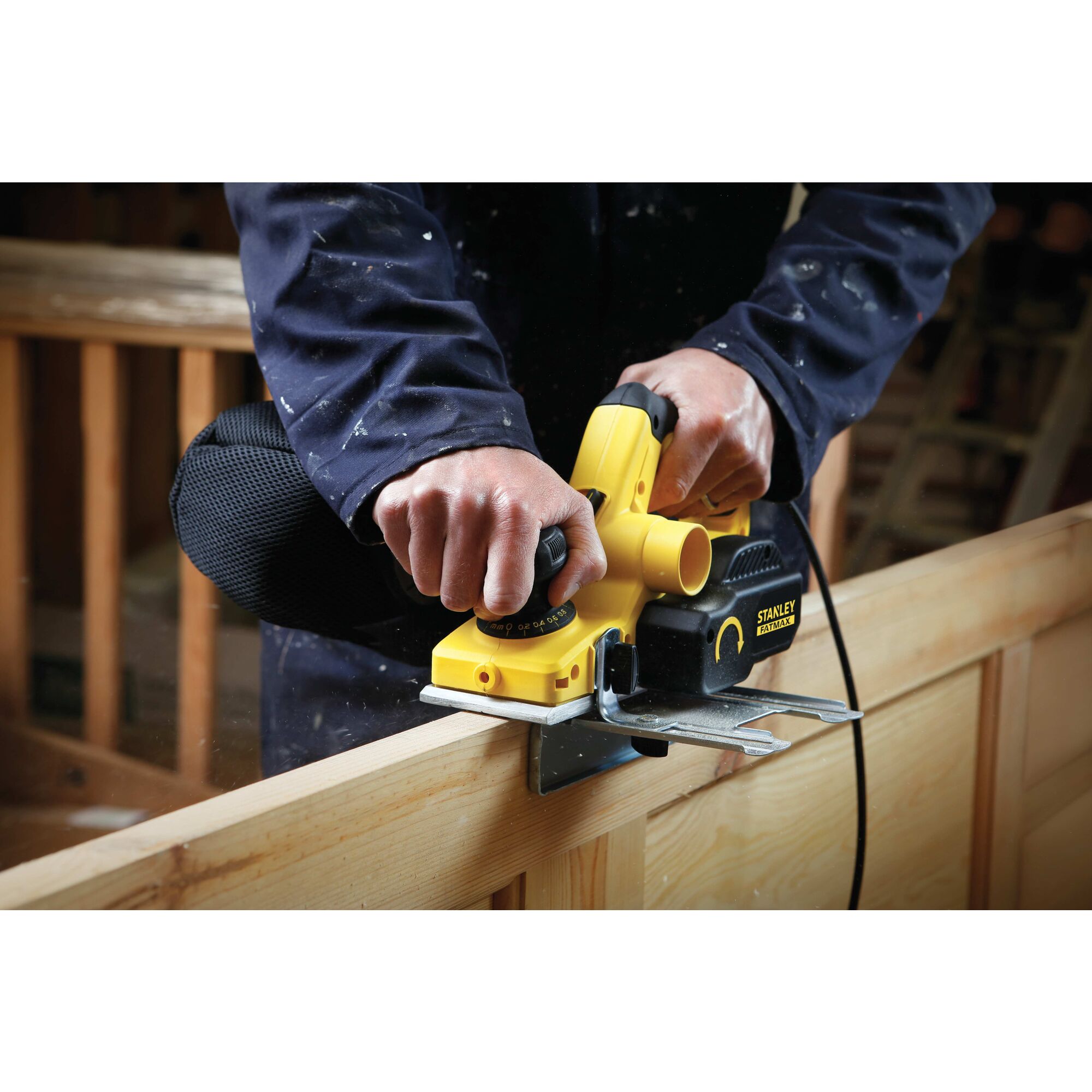 STANLEY FATMAX 750W Corded AC 9mm Planer with Kit Box STANLEY