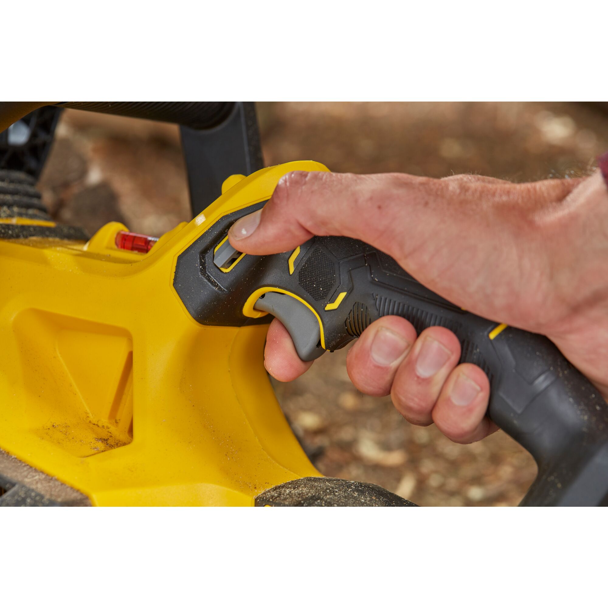 Stanley battery chainsaw store