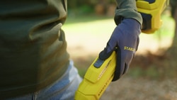 Video 18V STANLEY FATMAX V20 28 Or 33cm Brushless String Trimmer